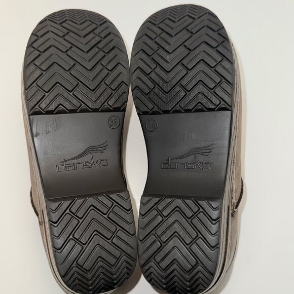 Dansko Professional Clogs Tan / Beige, Women's Size 38 / US Size 7.5-8 - Picture 10 of 11